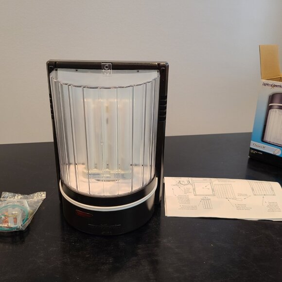 Lights of America - 27 Watt Wall Light ***BRAND NEW*** - Picture 7 of 9